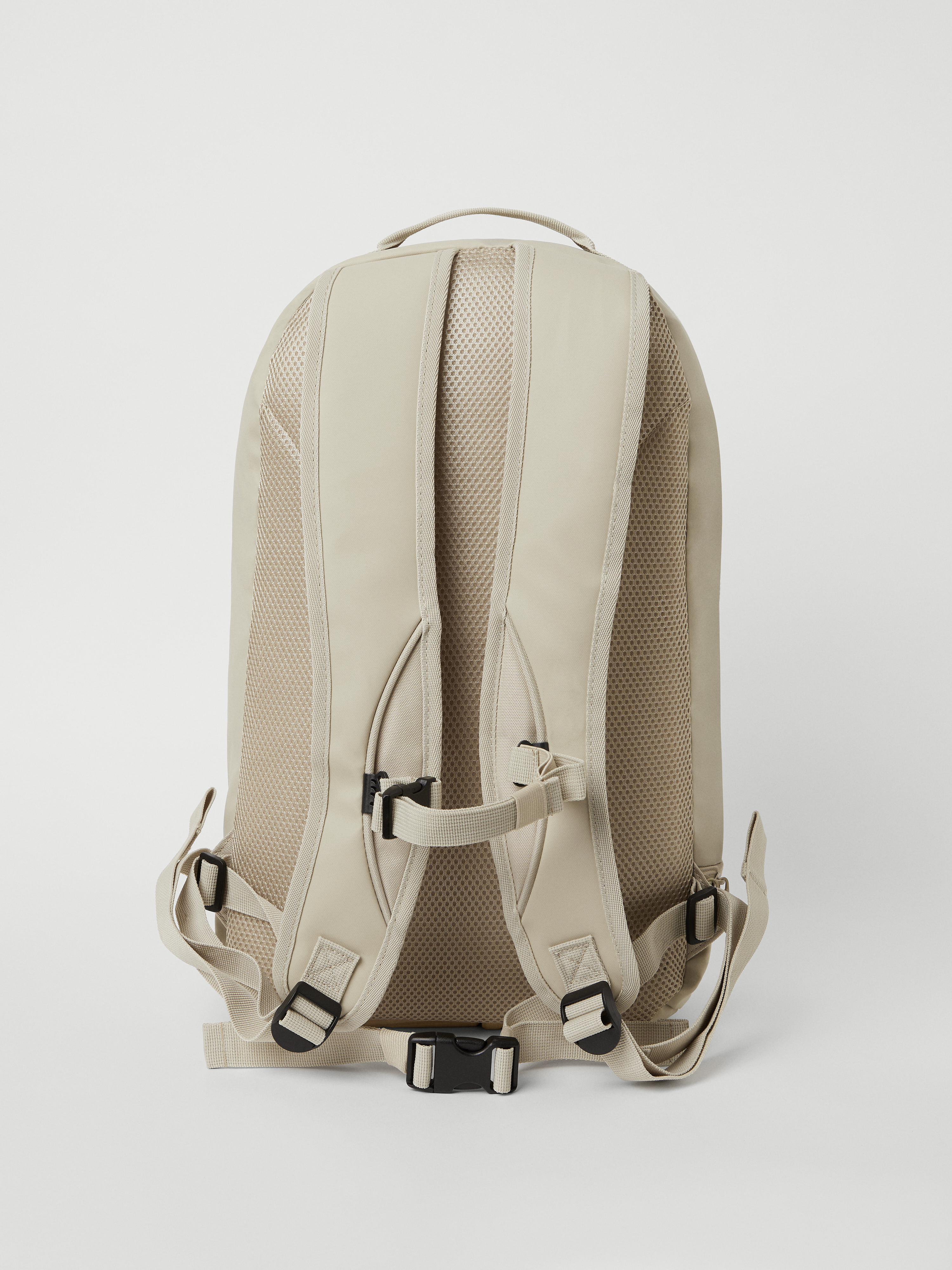 Doughnut cora outlet backpack