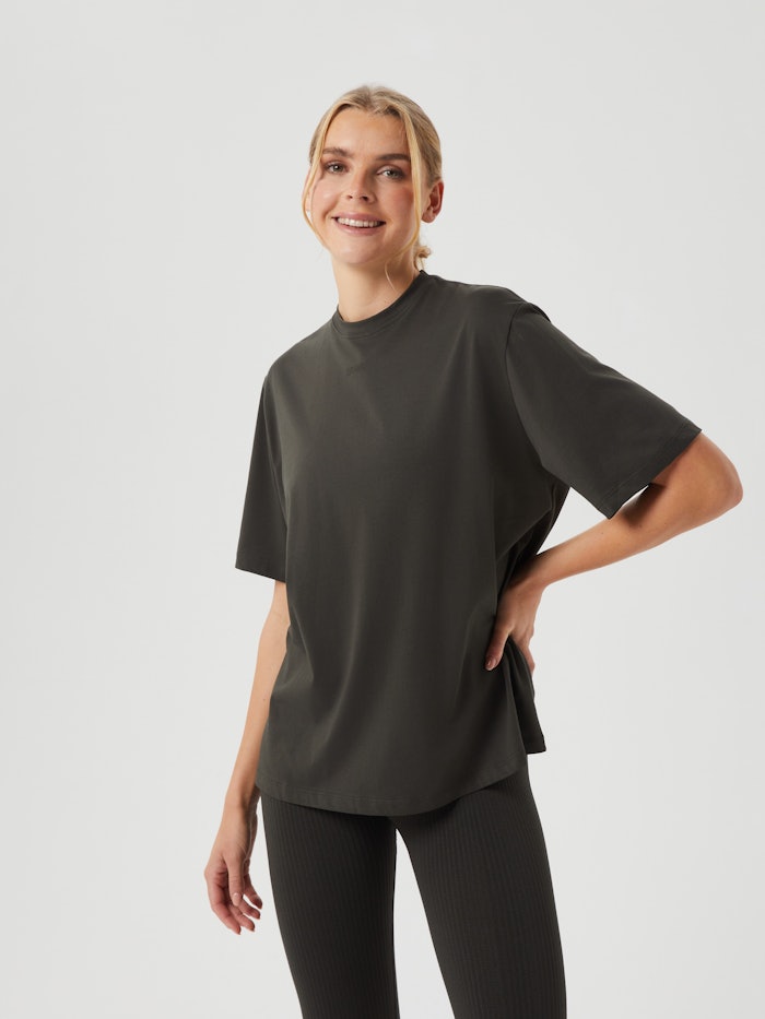 Studio Oversized T-Shirt